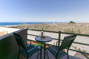 Seaside Deluxe Flat